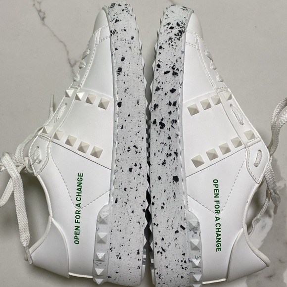 Valentino Garavani Rockstud sneakers SZ 36 - Picture 10 of 11